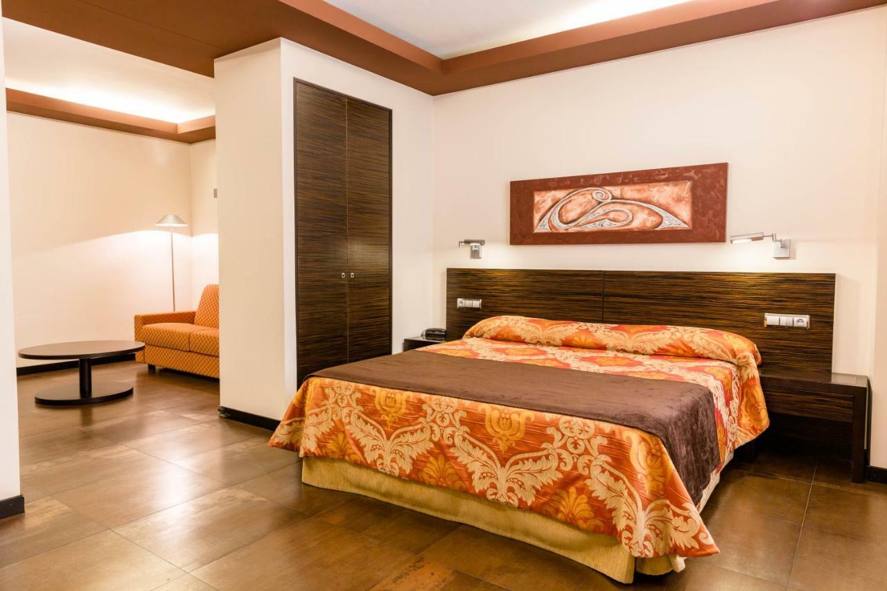 Hospedium Hotel Los Periquitos Fortuna Dış mekan fotoğraf